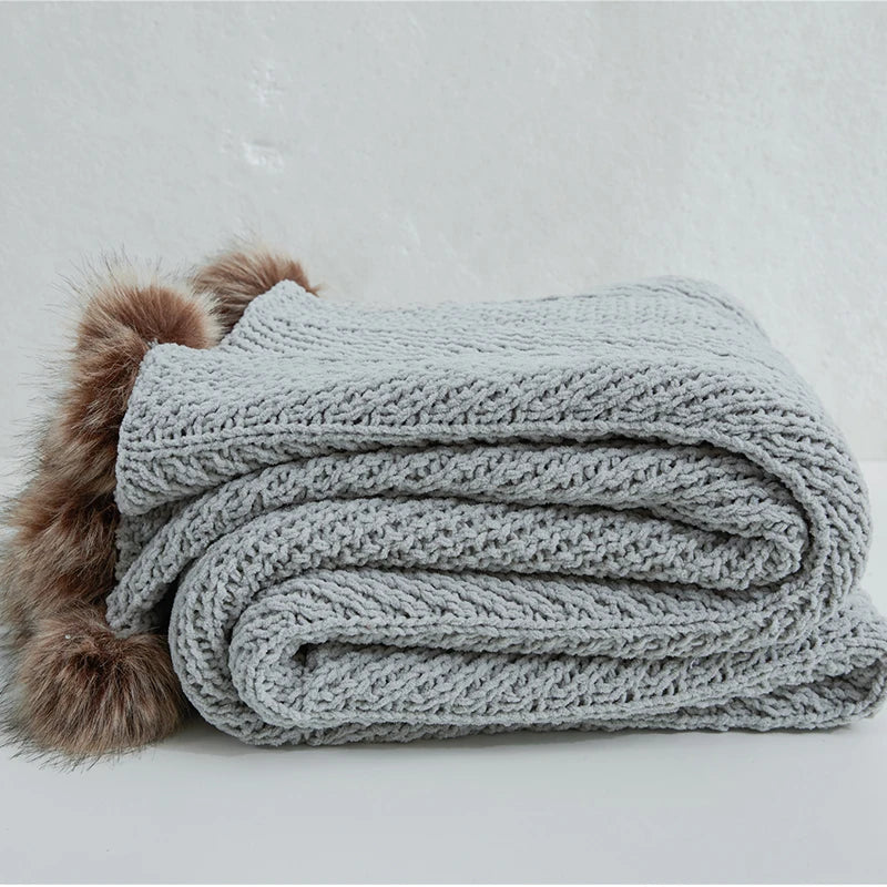 Soft Luxury Chenille Chunky Knit Throw Tassel Blanket
