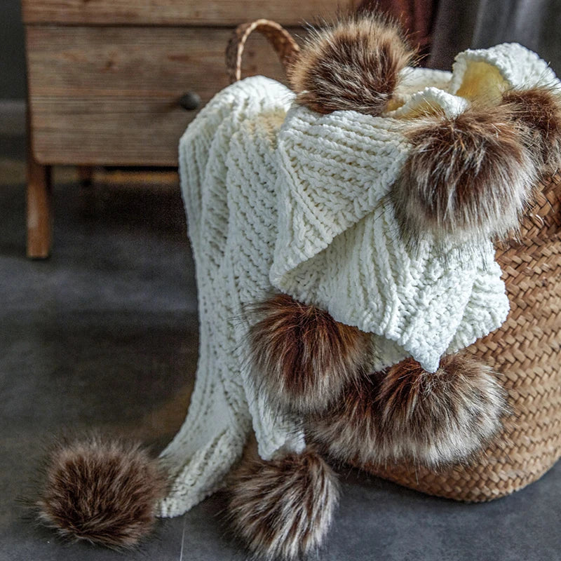 Soft Luxury Chenille Chunky Knit Throw  Tassel Blanket
